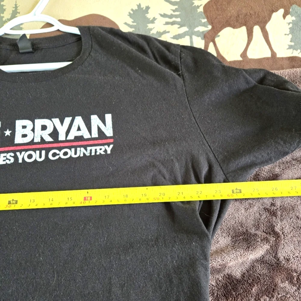 Luke Bryan 2018 tour shirt - Picture 5 of 6